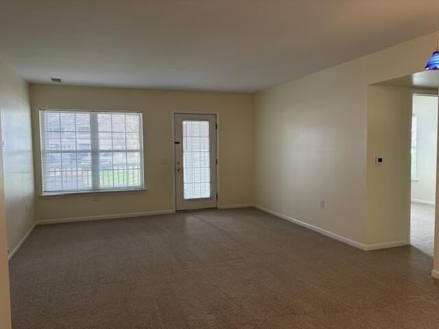 2736 S Knightsbridge Cir - Photo 7 of 20