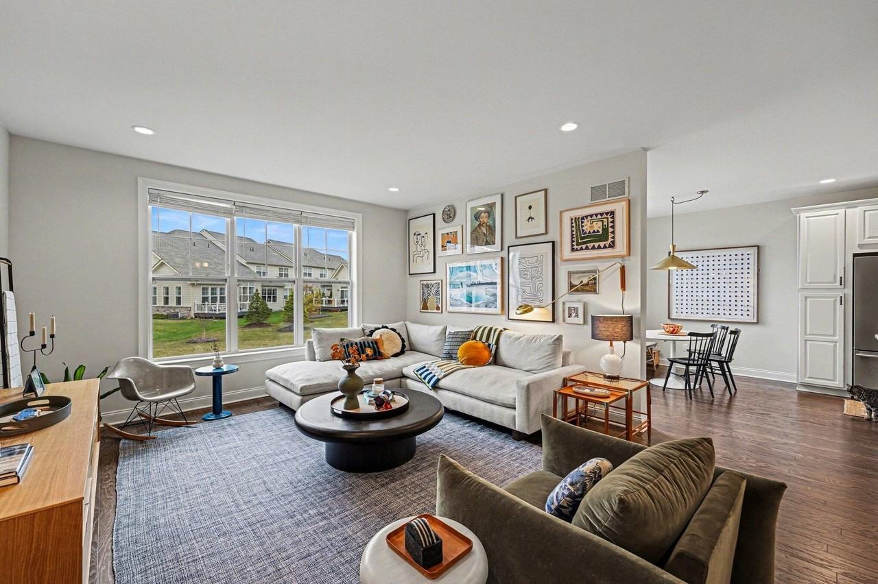 3212 Brackley Dr - Photo 5 of 40