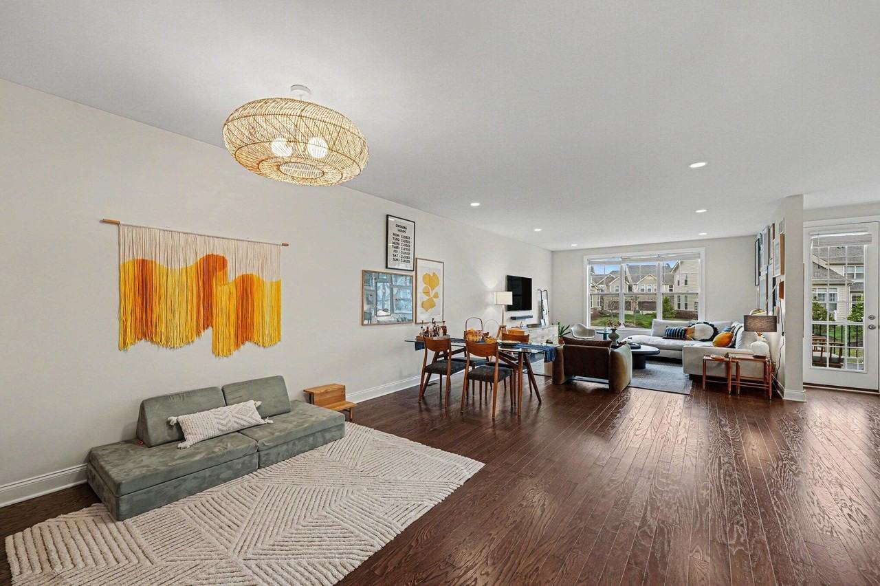 3212 Brackley Dr - Photo 7 of 40