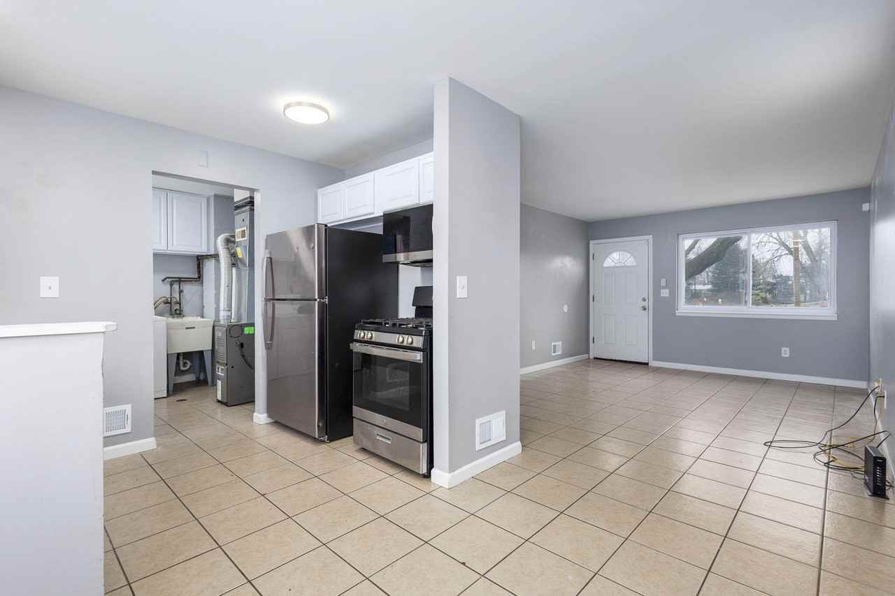 13679 Sidonie Ave - Photo 6 of 29