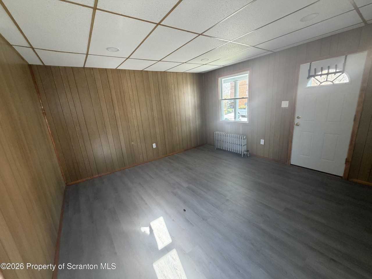 226 Fremont St - Photo 3 of 13