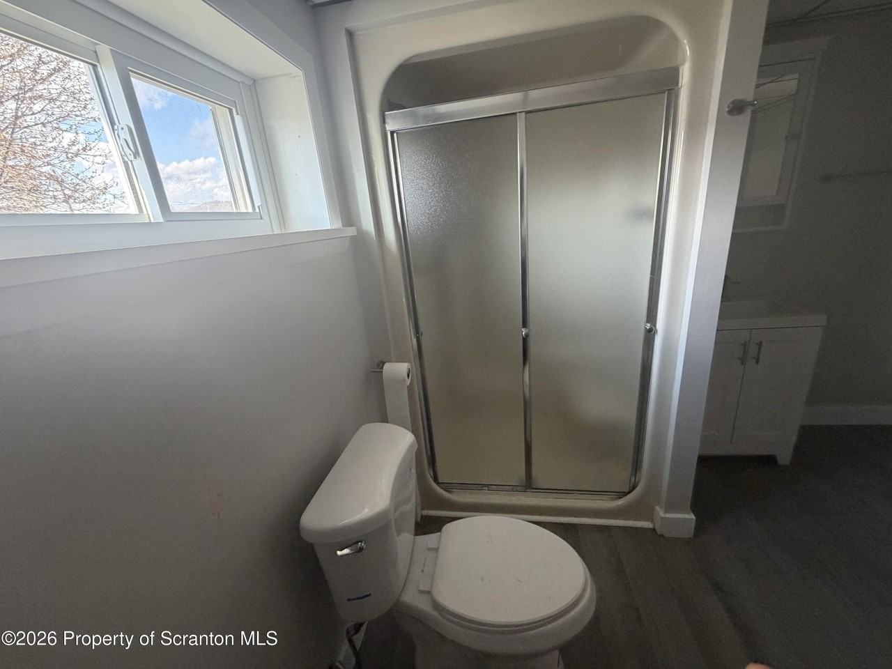 226 Fremont St - Photo 7 of 13