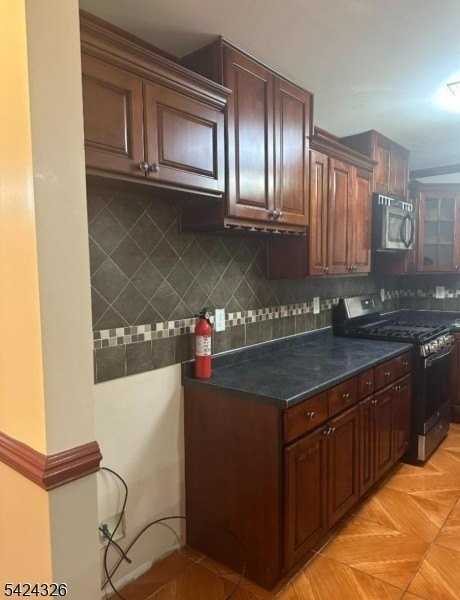 118 Inslee Pl - Photo 3 of 14