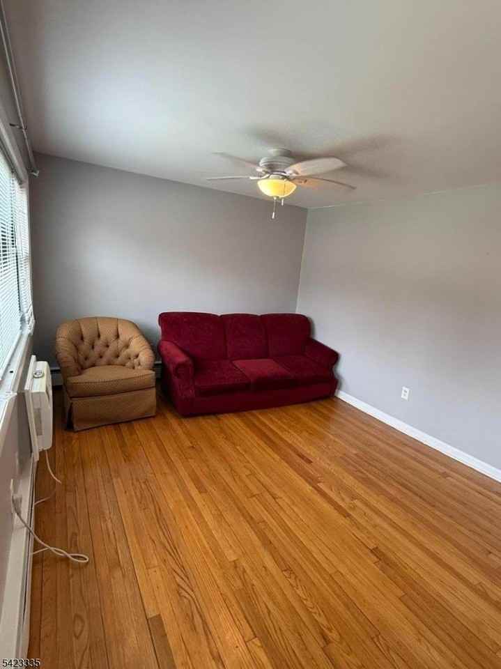 10 Colonial Dr #H - Photo 4 of 13