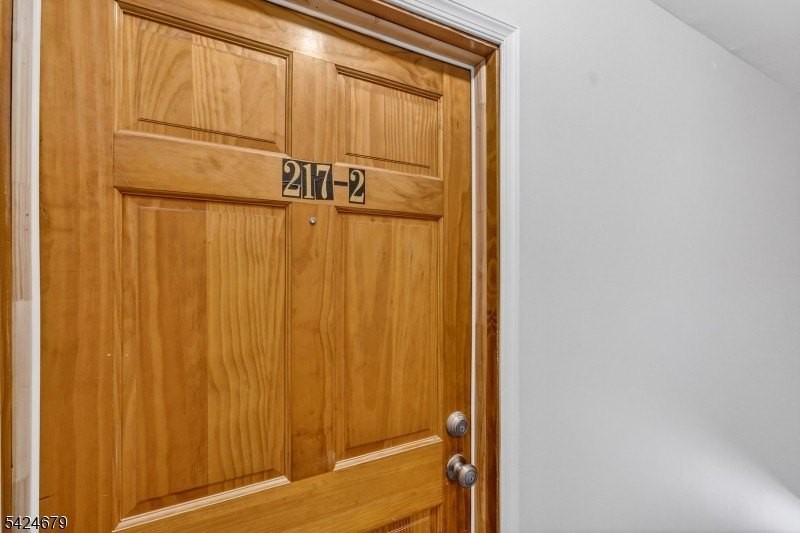 217 Orange Ave - Photo 3 of 14