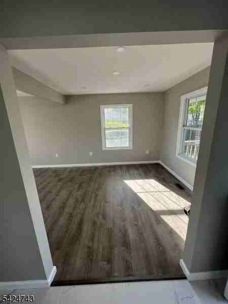 8 Wilcox Ave - Photo 6 of 18