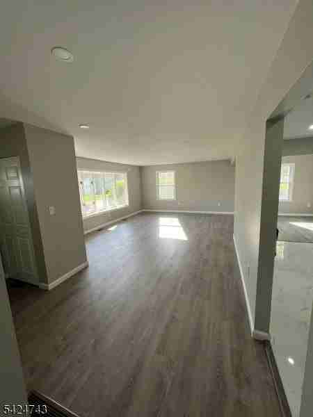 8 Wilcox Ave - Photo 7 of 18