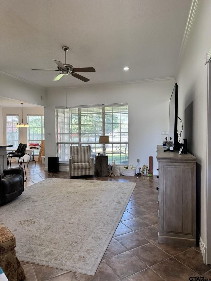 3421 Iberville Dr - Photo 3 of 22