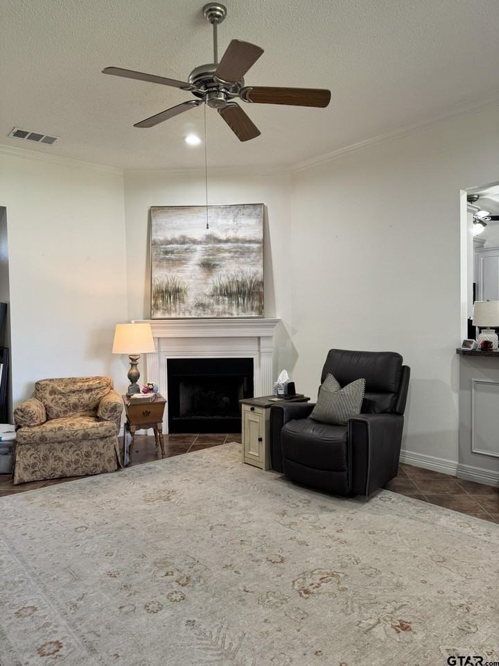 3421 Iberville Dr - Photo 5 of 22