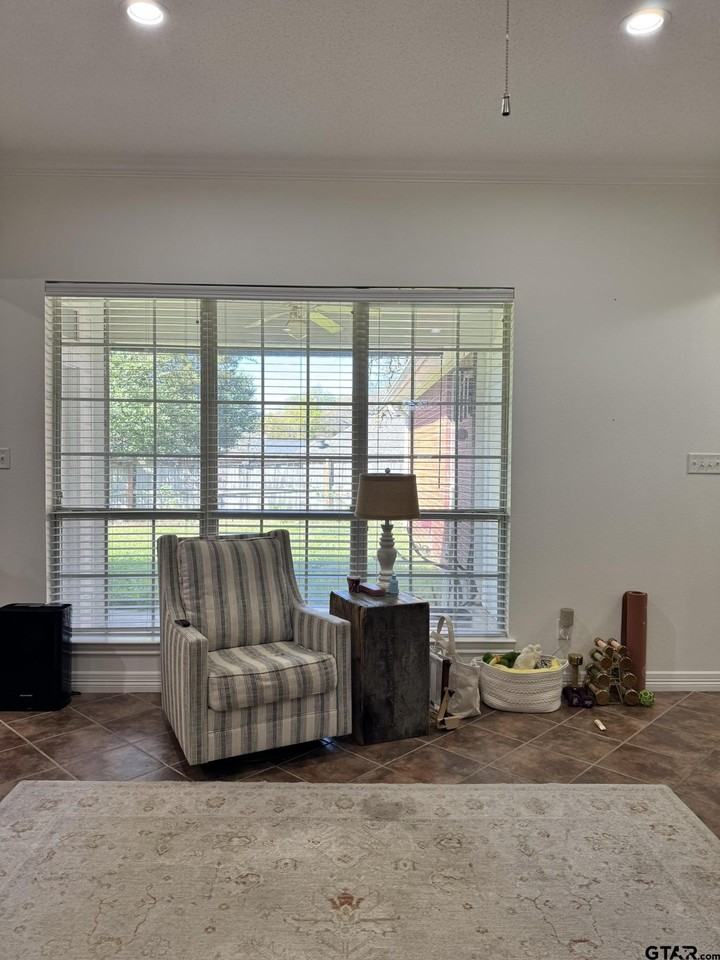 3421 Iberville Dr - Photo 6 of 22