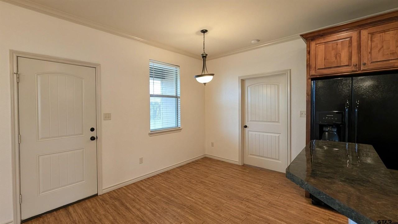 19036 County Road 1202 - Photo 5 of 17