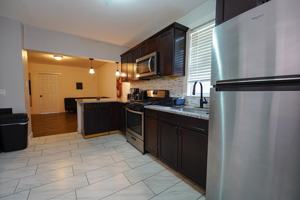 featured image of 542 41st St #2