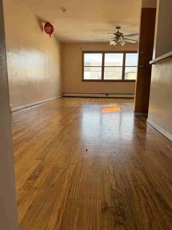 108 Evergreen St #2 - Photo 3 of 19