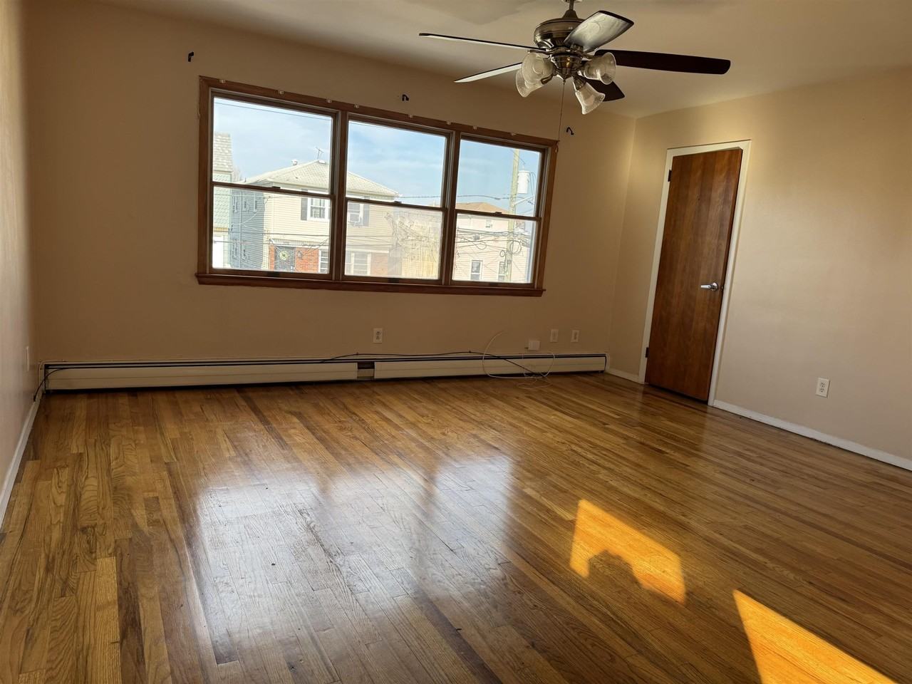 108 Evergreen St #2 - Photo 4 of 19