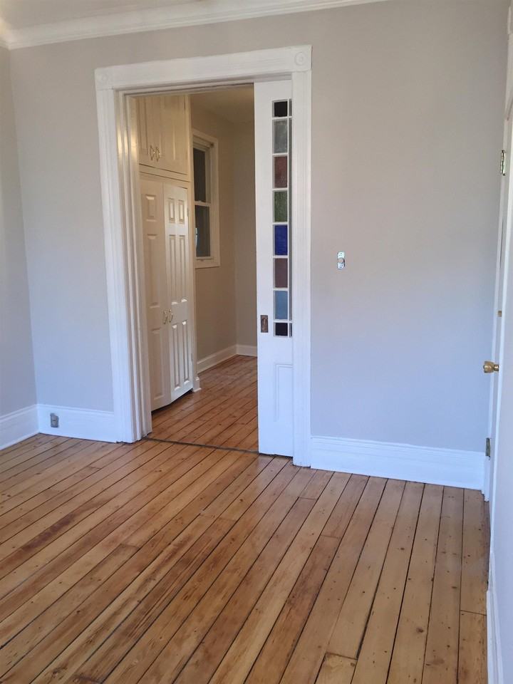 343 Pavonia Ave #2 - Photo 4 of 16