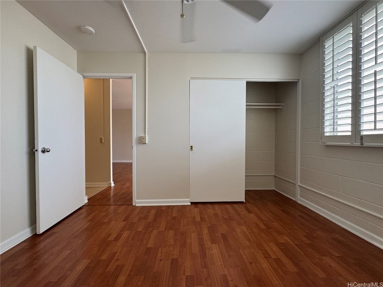 2474 Kapiolani Blvd #401 - Photo 6 of 16