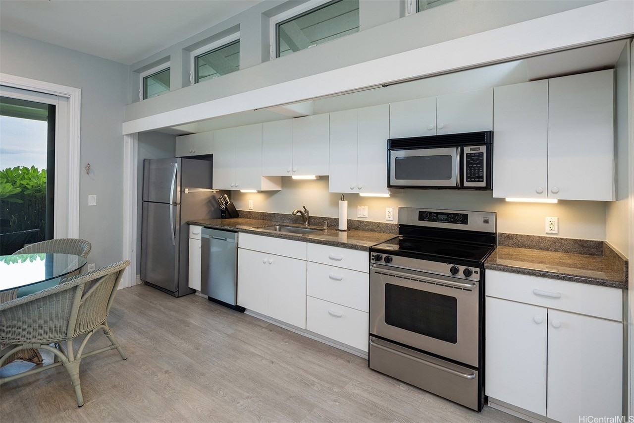 4155 Black Point Rd - Photo 5 of 19