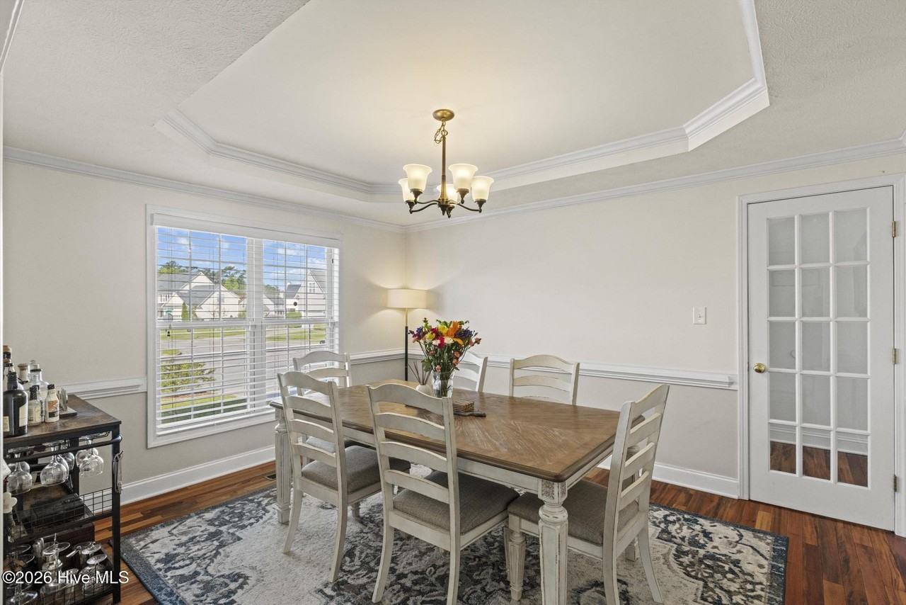 100 Westmont Rd - Photo 6 of 27