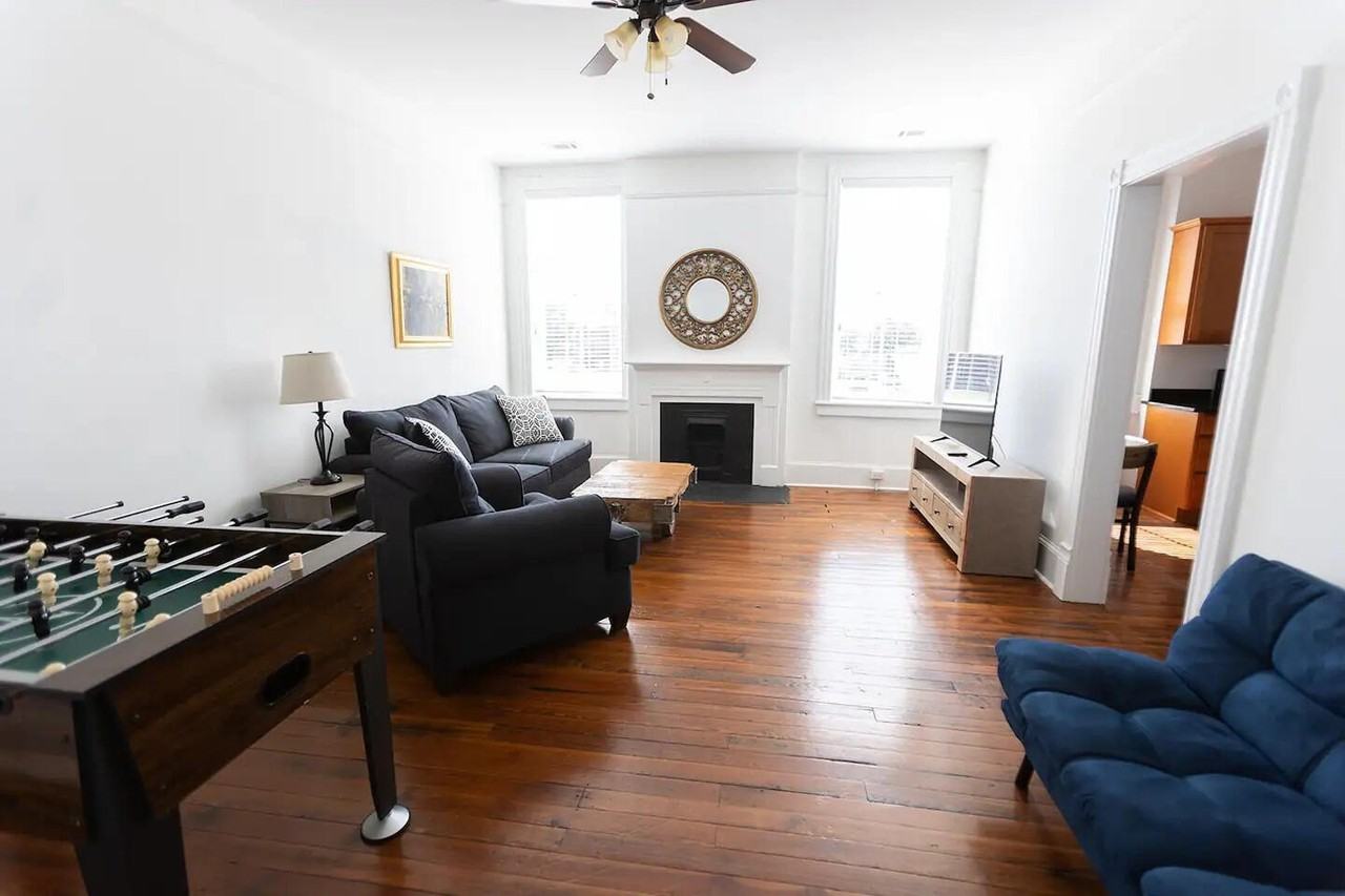 215 12th St #B - Photo 5 of 12