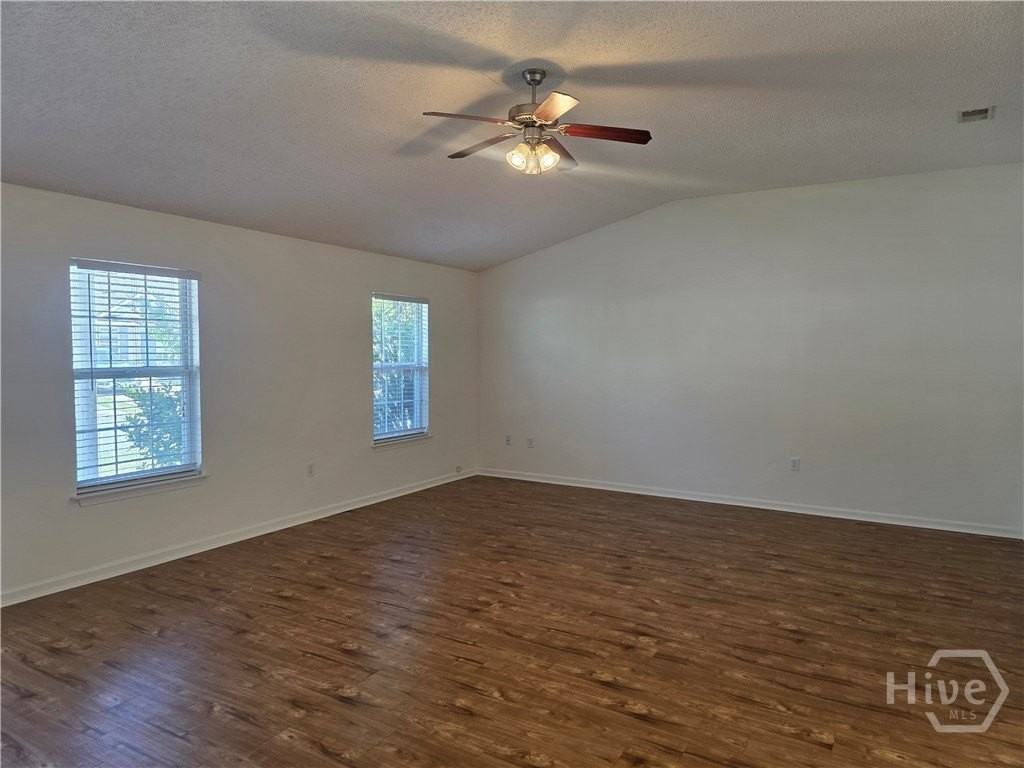 4009 Winfield Dr - Photo 4 of 22