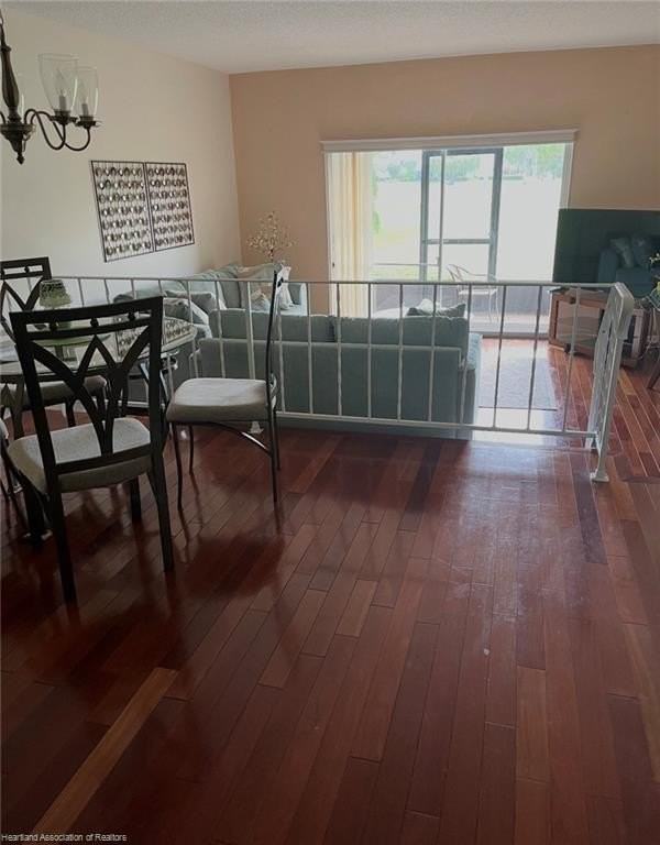 3731 Edgewater Dr - Photo 6 of 13
