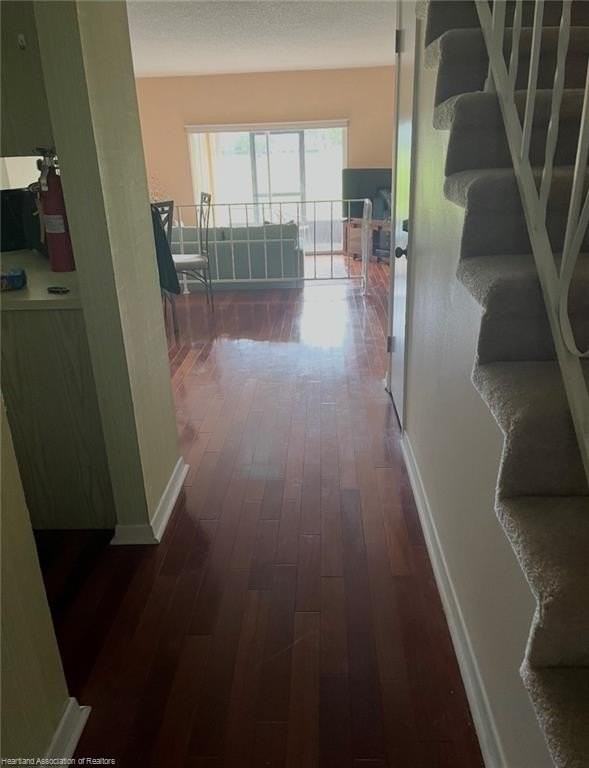 3731 Edgewater Dr - Photo 7 of 13