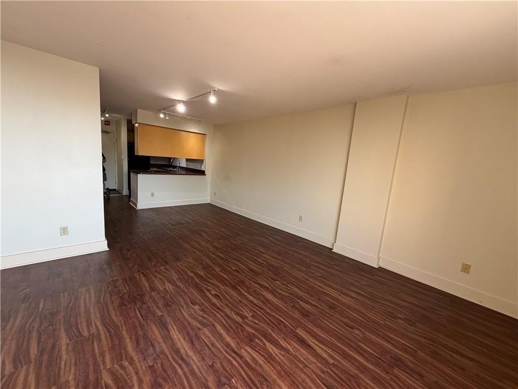 600 E 8th Unit 8S Street - Photo 6 of 18