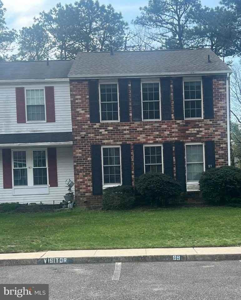 89 Dorchester Cir - Photo 2 of 38