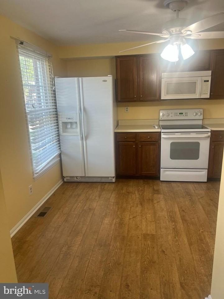 89 Dorchester Cir - Photo 5 of 38