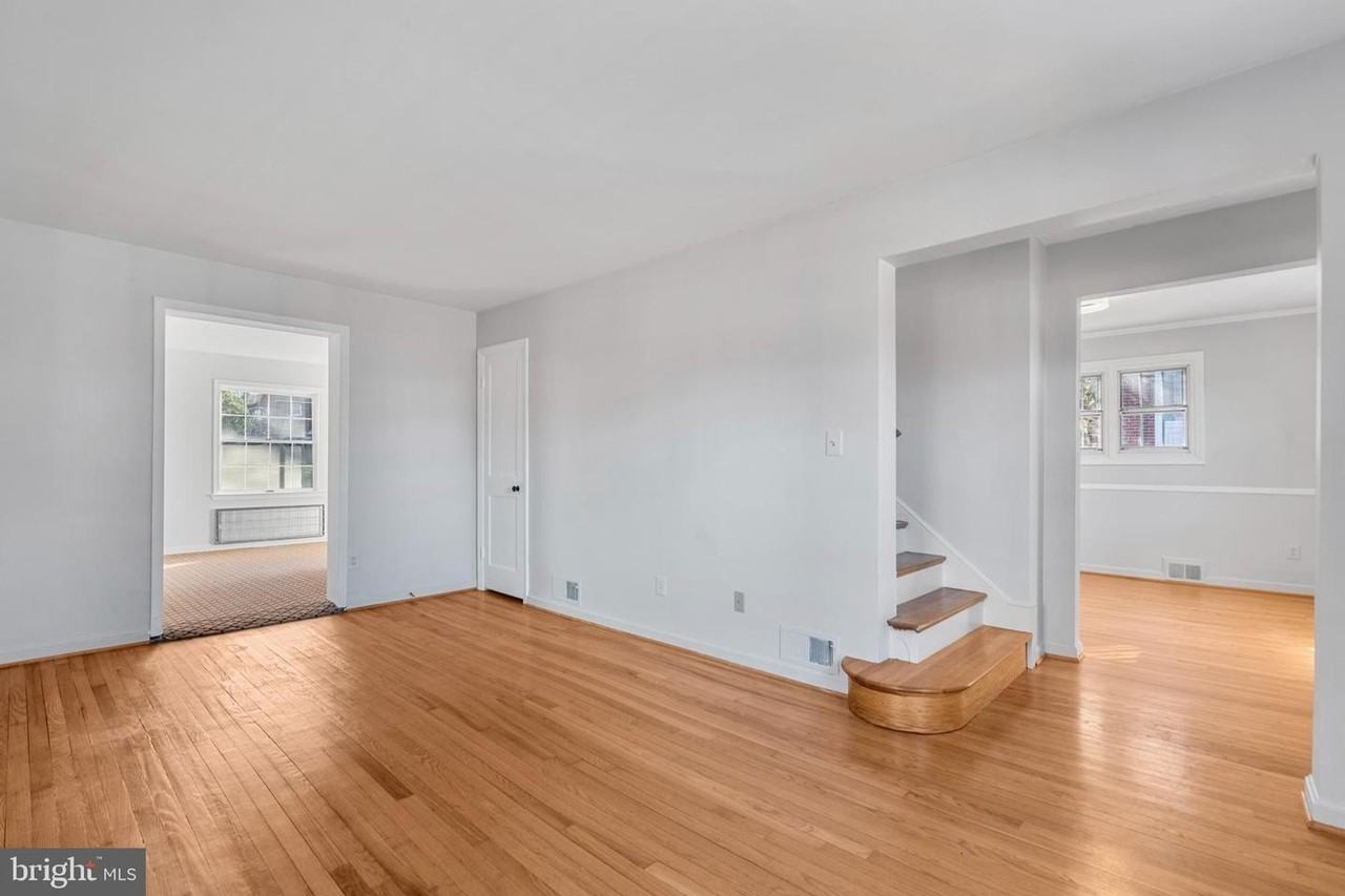 6130 11th Rd N - Photo 2 of 25