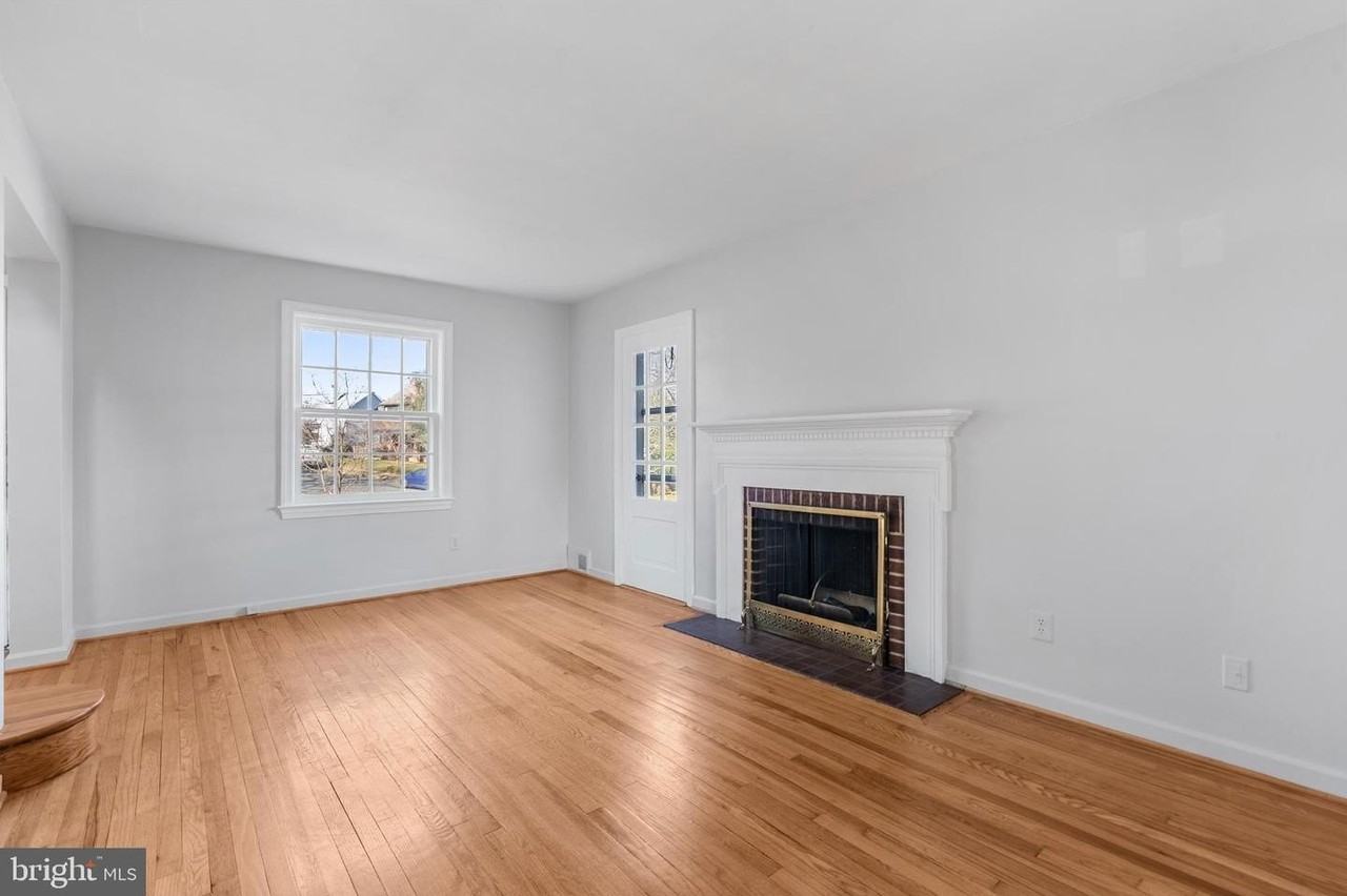 6130 11th Rd N - Photo 4 of 25