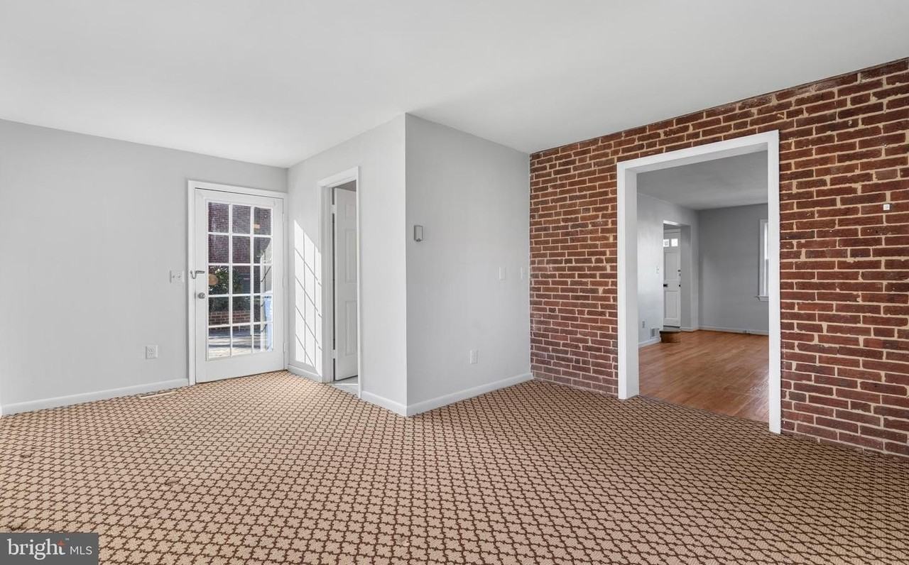 6130 11th Rd N - Photo 5 of 25