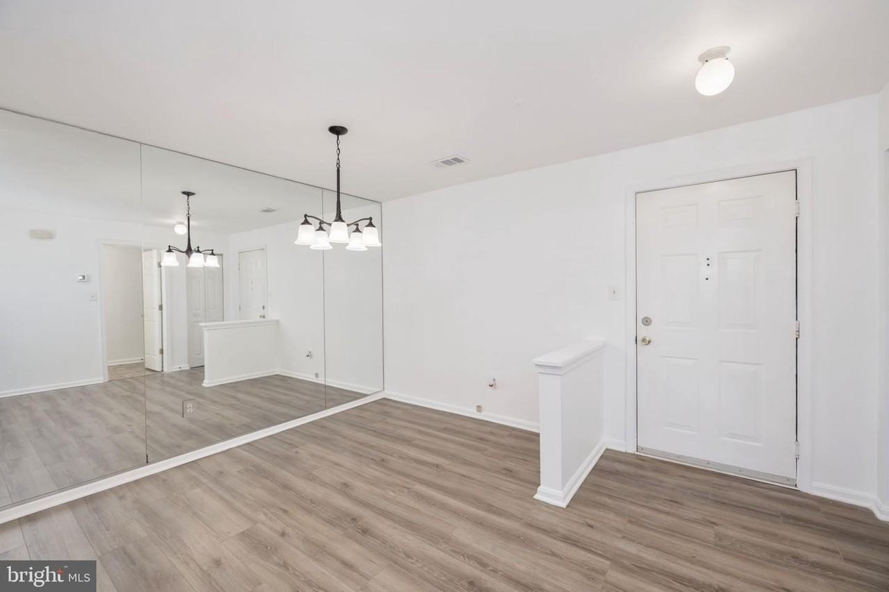 1025 Gardenview Loop - Photo 4 of 21