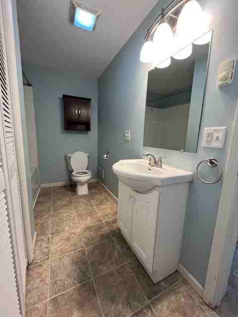 1428 Bellevue Ave #1 - Photo 6 of 15