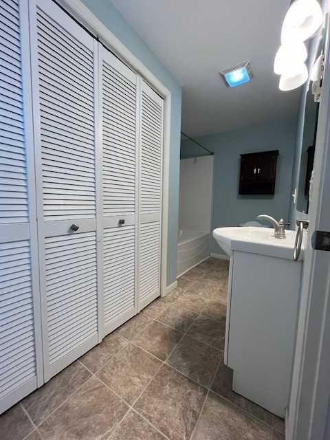 1428 Bellevue Ave #1 - Photo 7 of 15