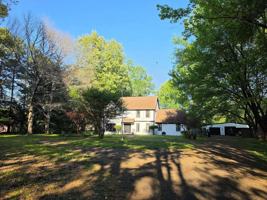 featured image of 4580 Shadowlawn Rd