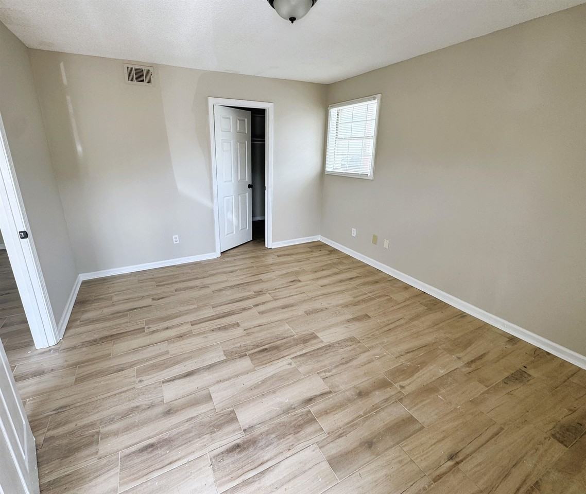 3449 Southern Ave #3453-102 - Photo 3 of 11