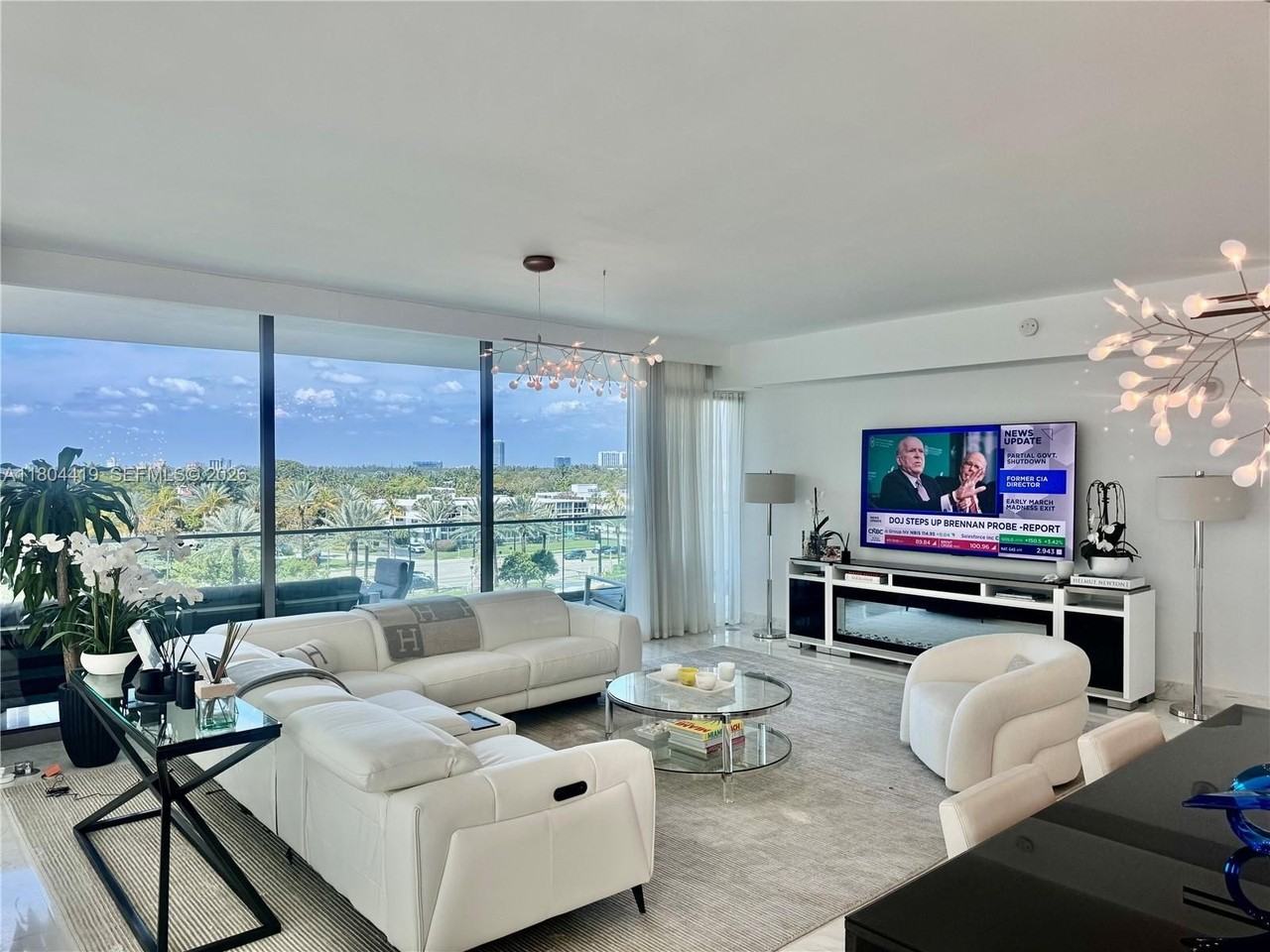 10201 Collins Ave #511 - Photo 4 of 20