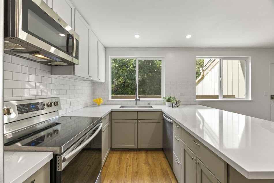 370 Kawaihae St #1 - Photo 6 of 26