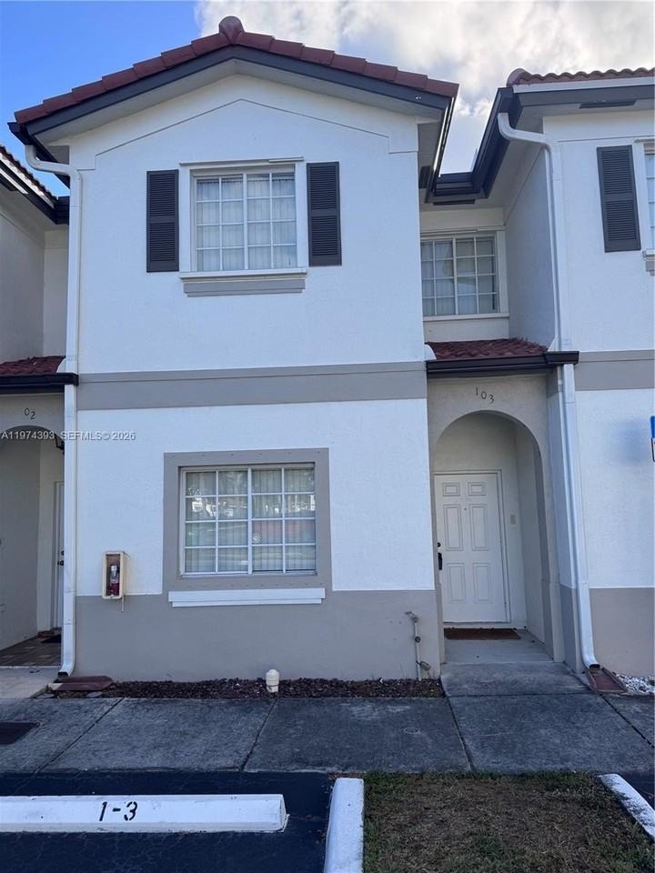 8500 Sw 150th Ave #3 - Photo 3 of 22