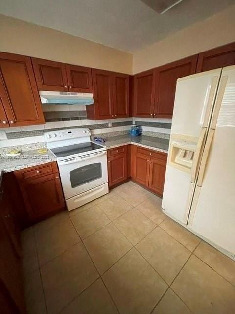 2726 Nw 131st St #2726 - Photo 2 of 21