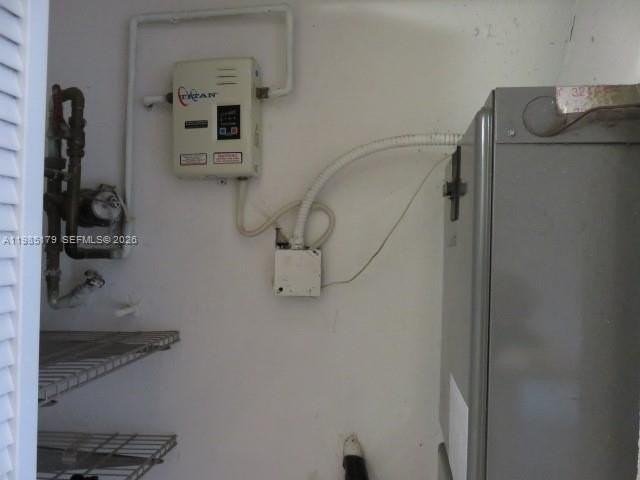 9974 N Kendall Dr #1015 - Photo 6 of 15