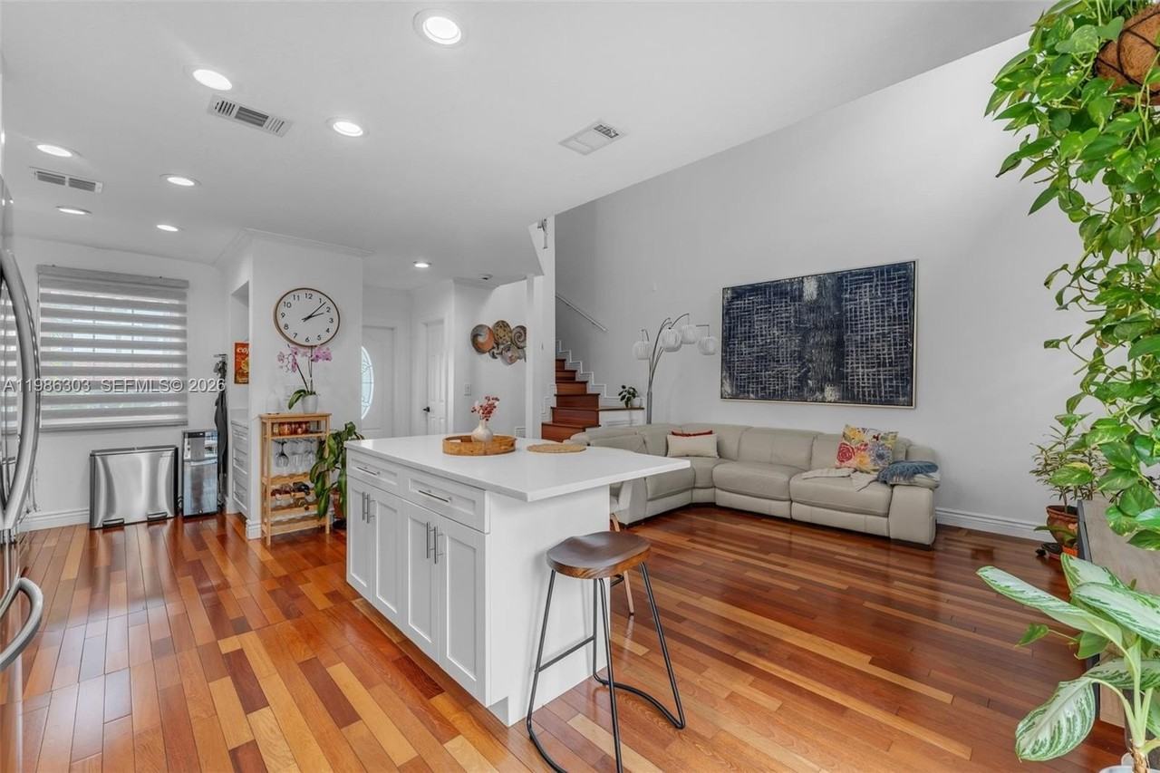20975 Sw 84th Ave #20975 - Photo 7 of 44