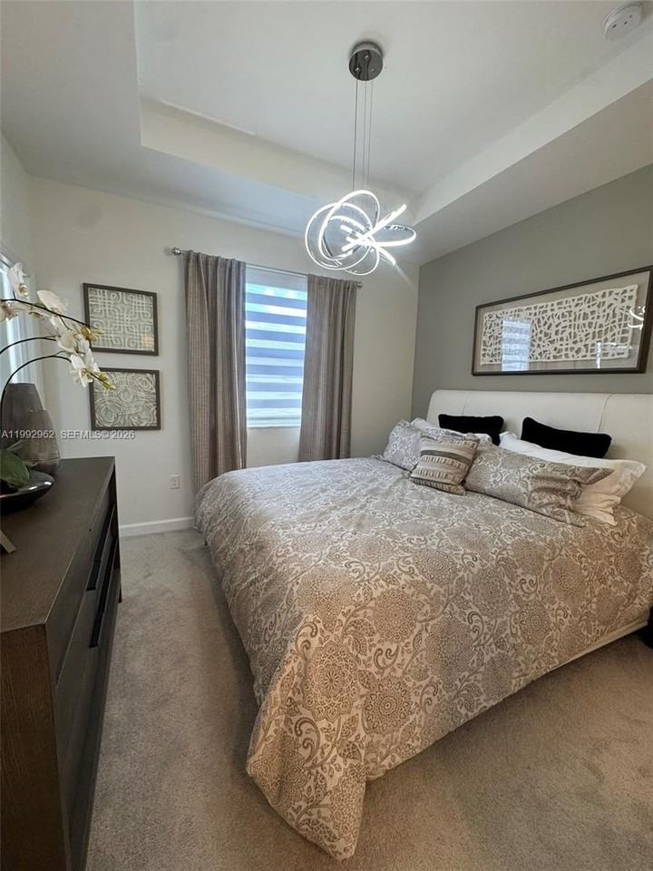 27687 Sw 155th Ct #27687 - Photo 7 of 16