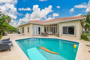 16418 Nw 14th St - Photo 1 of 1