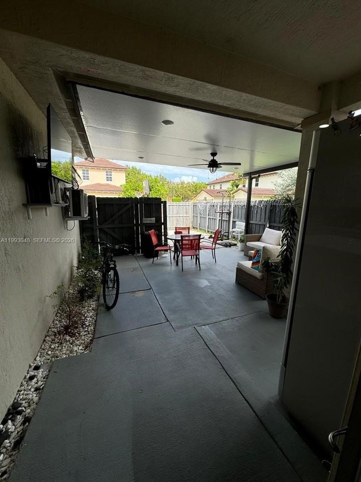 11581 Sw 244th St #11581 - Photo 5 of 33