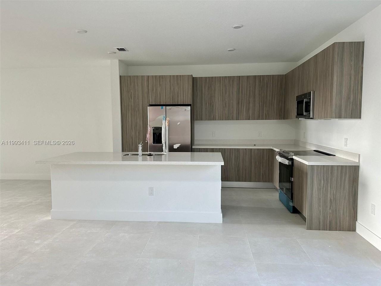 13665 Sw 157th Ct #13665 - Photo 5 of 14