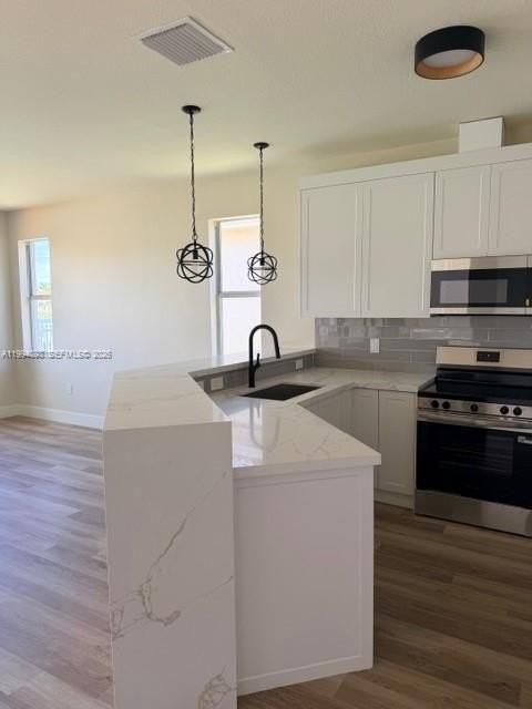 3711 Ne 23rd Ct #3711 - Photo 2 of 23