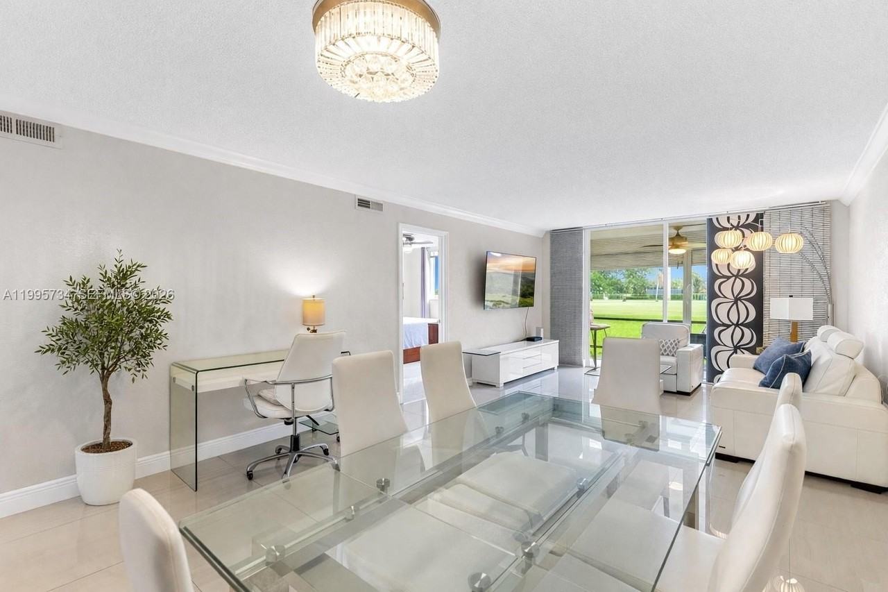 9200 N Hollybrook Lake Dr #102 - Photo 2 of 35