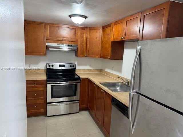 420 Sw 12th Ave #804 - Photo 2 of 8